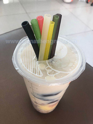 delicious drinking straw and milk tea